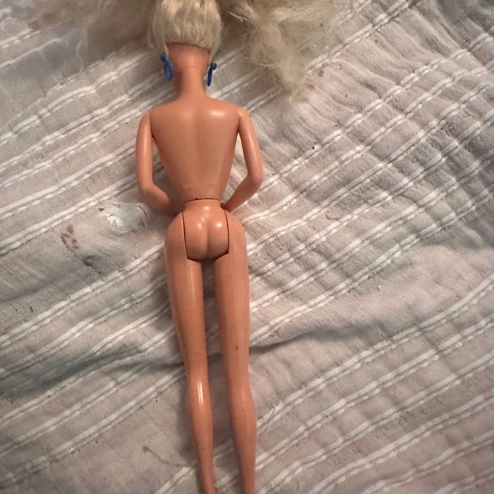 Vintage blonde Barbie